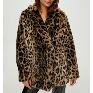 Aritzia Sunday Best Kissy Faux Fur Coat XS